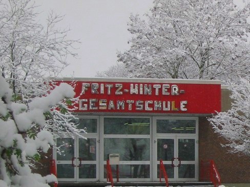 Fritz-Winter-Gesamtschule im Winter